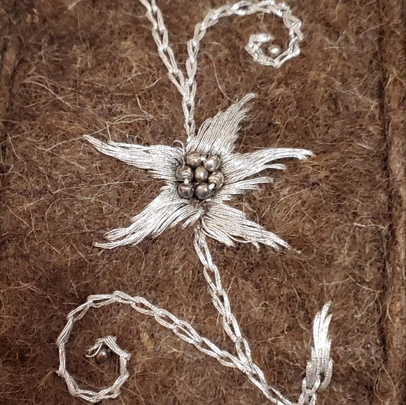 Felted Wool Embroidered Purse *Host Pick!* - Picture 6 of 8